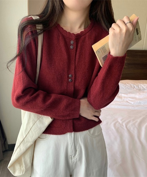 ReRe(リリ)の「ショート丈ボタン付きニットトップス(ニット/セーター・レディース・ワインレッド/ピンク/パープル/ベージュ/ブラック・FREE)」の14枚目の写真
