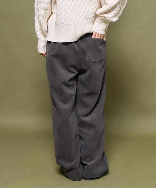 FREAK'S STORE（フリークスストア）の「ベロアライク コーデュロイ イージーパンツ（その他パンツ・レディース・ネイビー/ブラウン/オフホワイト/チャコールグレー・SMALL/MEDIUM）」の14枚目の写真