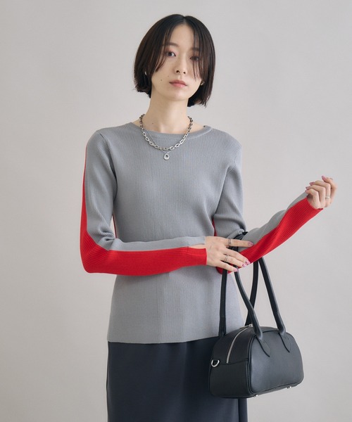 Paradise Picnic(パラダイスピクニック)の「SUGAR ROSE 前後2WAY配色ニット(ニット/セーター・レディース・ブルー/グレー/ベージュ・FREE)」の2枚目の写真