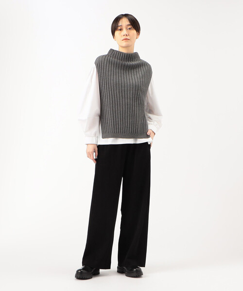 Gabardine K.T(ギャバジンケーティー)の「ソフトウール ワイドリブベスト(ニット/セーター・レディース・グレー・9号)」の4枚目の写真