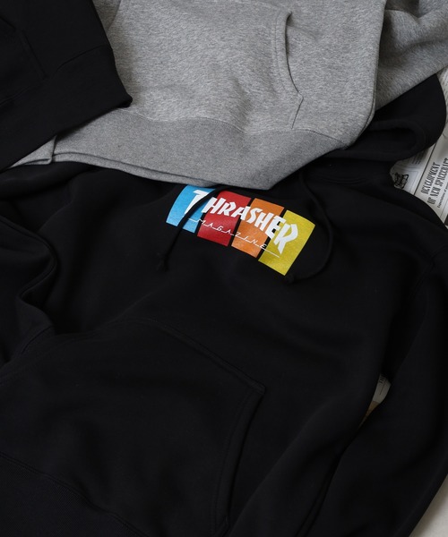 THRASHER(スラッシャー)の「THRASHER 4C BOX LOGO SWEAT L/S HOODIE 長袖スウェットプルオーバーパーカー(パーカー・メンズ・グレー/グレー系/ブラック/ブラック系・L/XL/M)」の2枚目の写真