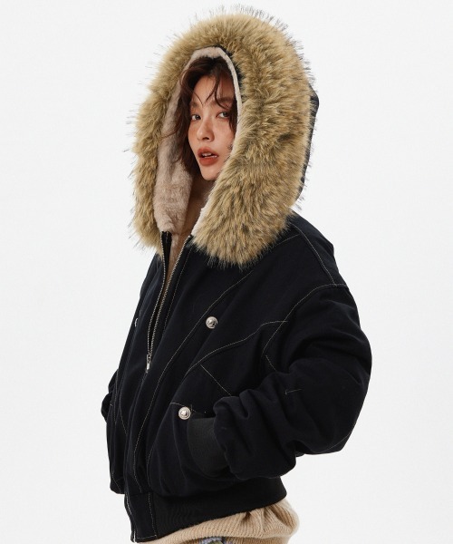 mushwear（マッシュウェア）の「ボリュームファーフード付きショートブルゾン（ブルゾン・メンズ・ブラック/ブラウン・LARGE/MEDIUM/X-LARGE）」の5枚目の写真