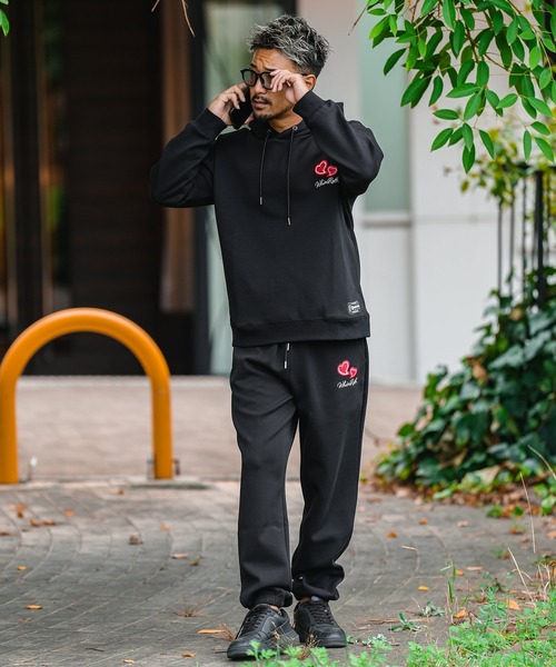 adamsJUGGLER（アダムスジャグラー）の「W/Rハートロゴプルパーカー