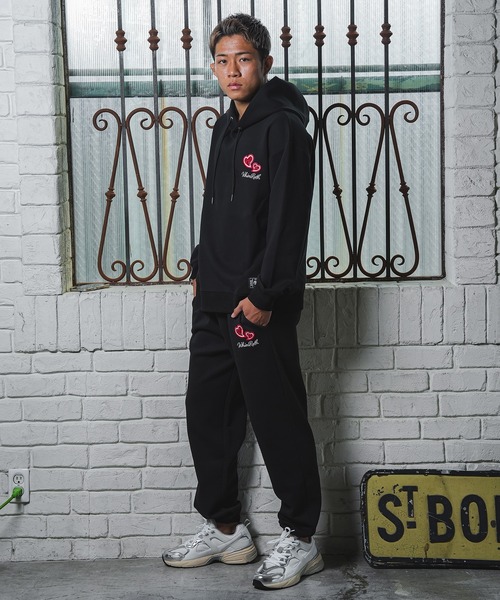 adamsJUGGLER（アダムスジャグラー）の「W/Rハートロゴプルパーカー（パーカー・メンズ・ブラック/グレー・M/XL）」の5枚目の写真