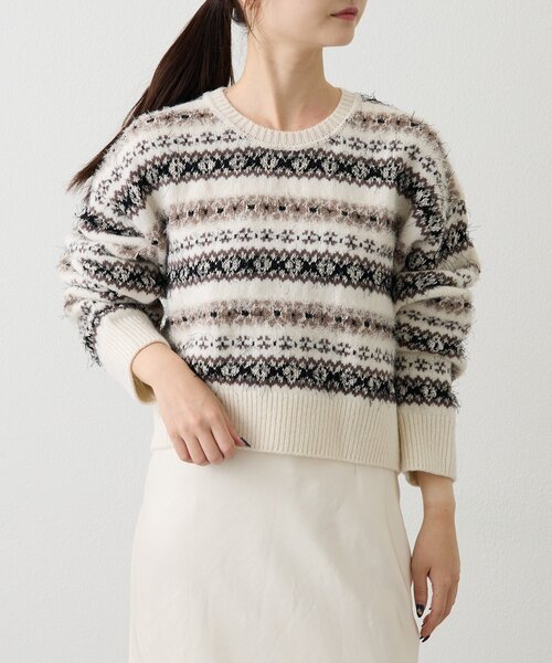 russet(ラシット)の「【再値下げ】フェアアイルクロップドニット(ニット/セーター・レディース・ベージュ/ネイビー・FREE)」の2枚目の写真