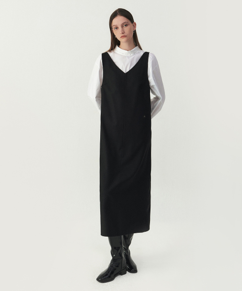 ARTID(アルティーダ)の「スリーブレスバックルワンピース_BLACK(ワンピース・レディース・ブラック・SMALL/MEDIUM)」の4枚目の写真