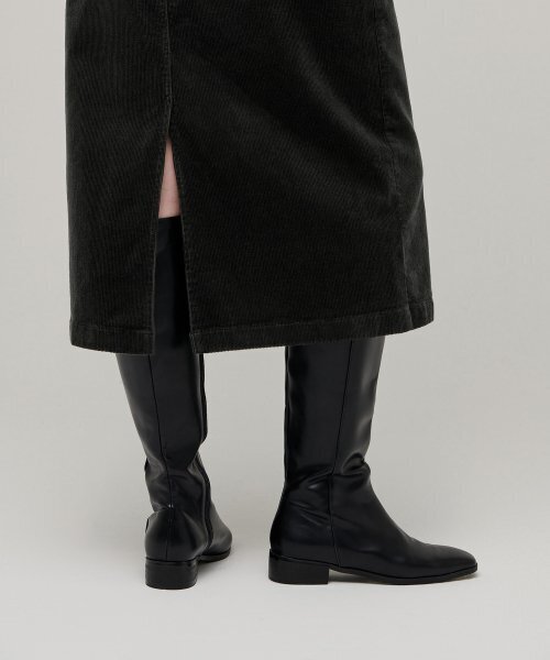 MUSINSA STANDARD WOMAN（ムシンサスタンダードウーマン）の「ウィメンズ コーデュロイ ミディ スカート [ダークグレー]（スカート・レディース・その他・SMALL/MEDIUM/LARGE/X-SMALL）」の6枚目の写真