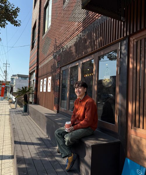 MUSINSA STANDARD（ムシンサスタンダード）の「ホワイトサテンオフィサーパンツ[オリーブ]（その他パンツ・メンズ・その他・38/42/36/34/32/31/33/26/27/28/40/30/29）」の10枚目の写真