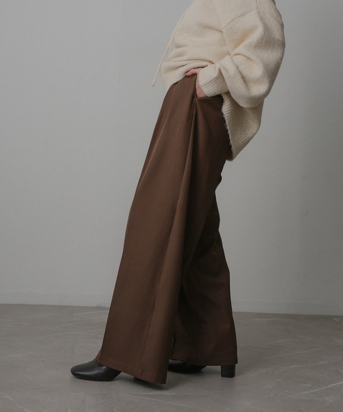 Floran(フローラン)の「ツイル タック パンツ(スラックス・レディース・ブラック/グレー/ブラウン・FREE)」の14枚目の写真