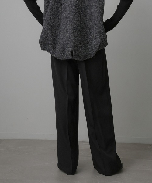 Floran(フローラン)の「ツイル タック パンツ(スラックス・レディース・ブラック/グレー/ブラウン・FREE)」の7枚目の写真