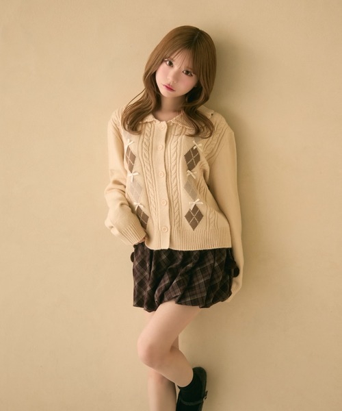 TITTY&CO.（ティティーアンドコー）の「リボン付きアーガイル柄ニット（カーディガン/ボレロ・レディース・ベージュ/レッド/グレー・FREE）」の20枚目の写真