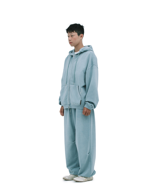 DEFGARMENTS（デフグラメンツ）の「PIG BRUSHED HOOD ZIPUP [SKY BLUE]（パーカー・レディース・その他・LARGE/SMALL）」の10枚目の写真