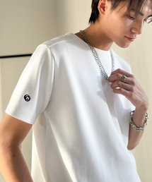 Classical Origin(�N���V�J���I���W��)�́y�ڐG�⊴�@�\�t���z���؂�ւ����h�J�V���[�g��_���{�[���f��T�V���c�^Shoulder Panel Cropped Double-Knit T-Shirt(T�V���c/�J�b�g�\�[)