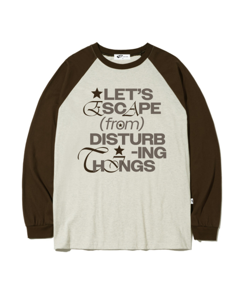 ESCAPEFROM（エスケープフロム）の「スローガンレタリングプリントロングスリーブ [3カラー]（Tシャツ/カットソー・レディース・ブラック/ネイビー/ブラウン・LARGE/MEDIUM/SMALL）」の5枚目の写真
