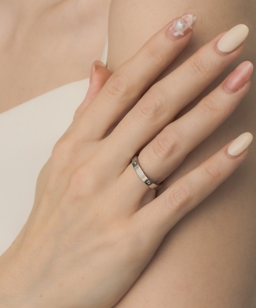 muku（ムク）の「RING/INTERVAL ZIRCONIA（リング・レディース・ゴールド/シルバー・19/16/11）」の4枚目の写真