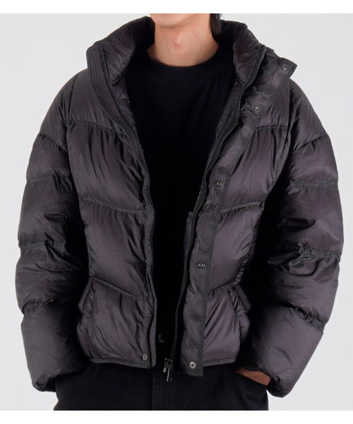BUTTON SEOUL（ボタンソウル）の「[ダックダウン90/10] ベーシックライトダックダウンパディングジャケット (ブラック)（ダウンジャケット/コート・メンズ・その他・MEDIUM/LARGE/X-LARGE）」の8枚目の写真