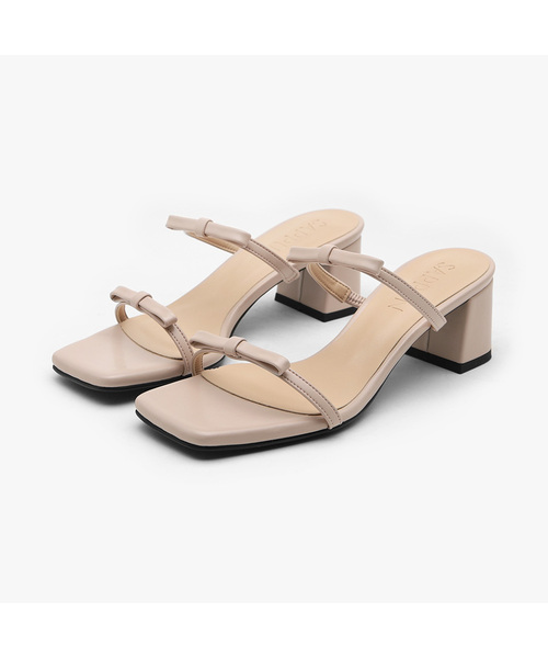 SAPPUN(サプン)の「Fleur スクエア リボン サンダル ミュール (5cm)(サンダル・レディース・ブラック/ベージュ/シルバー/ピンク/アイボリー・22.5cm/23cm/23.5cm/24cm/24.5cm/25cm/25.5cm)」の4枚目の写真