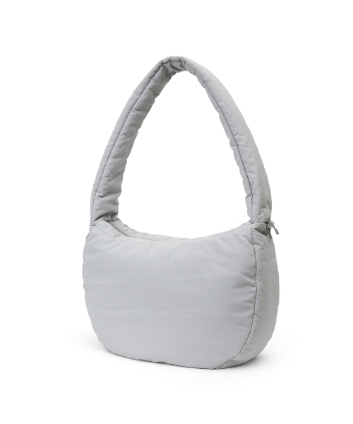 UNDERCONTROL STUDIO(アンダーコントロールスタジオ)の「ストラップ調整可能ダウンショルダーバッグ CLOUD CROSS BODY BAG / BIG / コンバートストラップ / SK(メッセンジャーバッグ・レディース・その他・FREE)」の3枚目の写真