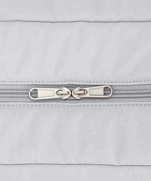 UNDERCONTROL STUDIO(アンダーコントロールスタジオ)の「ストラップ調整可能ダウンショルダーバッグ CLOUD CROSS BODY BAG / BIG / コンバートストラップ / SK(メッセンジャーバッグ・レディース・その他・FREE)」の12枚目の写真