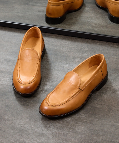 PADRONE(パドローネ)の「PADRONE パドローネ / MOCCASIN SLIP-ON オイルレザーヴァンプローファー モカシンスリッポンシューズ / PU8759-2015(ローファー・メンズ・ブラック/キャメル/ベージュ・40/41/42/43)」の2枚目の写真