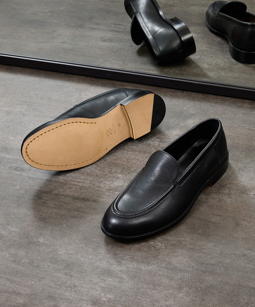 PADRONE(パドローネ)の「PADRONE パドローネ / MOCCASIN SLIP-ON オイルレザーヴァンプローファー モカシンスリッポンシューズ / PU8759-2015(ローファー・メンズ・ブラック/キャメル/ベージュ・40/41/42/43)」の1枚目の写真