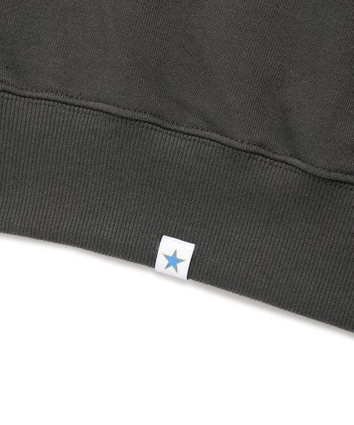 Cavish(カビシ)の「SELLER LOGO SWEATSHIRT CHARCOAL(CV2EFUM441A)(スウェット・レディース・チャコール・SMALL/MEDIUM/LARGE/X-LARGE)」の7枚目の写真
