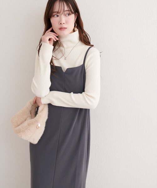 natural couture（ナチュラルクチュール）の「カットジョーゼットナローキャミワンピース（ワンピース・レディース・グレイッシュベージュ/ブラック/グレー/ドット/その他1・FREE）」の8枚目の写真