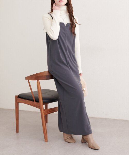 natural couture（ナチュラルクチュール）の「カットジョーゼットナローキャミワンピース（ワンピース・レディース・グレイッシュベージュ/ブラック/グレー/ドット/その他1・FREE）」の11枚目の写真
