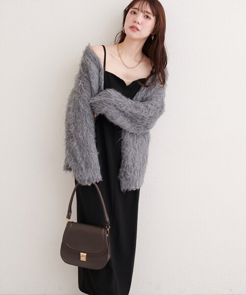 natural couture（ナチュラルクチュール）の「カットジョーゼットナローキャミワンピース（ワンピース・レディース・グレイッシュベージュ/ブラック/グレー/ドット/その他1・FREE）」の18枚目の写真