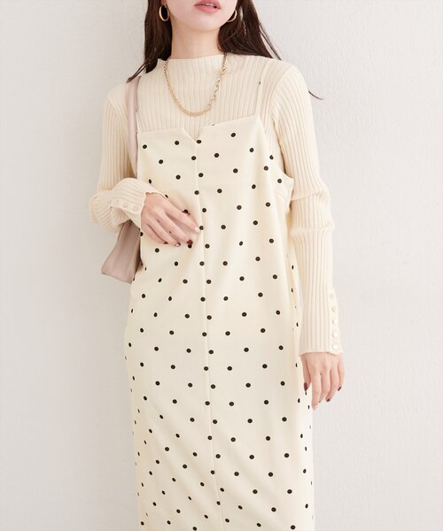 natural couture(ナチュラルクチュール)の「カットジョーゼットナローキャミワンピース(ワンピース・レディース・グレイッシュベージュ/ブラック/グレー/ドット/その他1・FREE)」の22枚目の写真