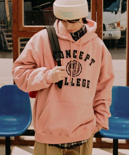 CONCEPTCOLLEGE（コンセプトカレッジ）の「クラシックビッグロゴインディピンクフードパーカー [男女共用]（パーカー・レディース・その他・LARGE）」の3枚目の写真