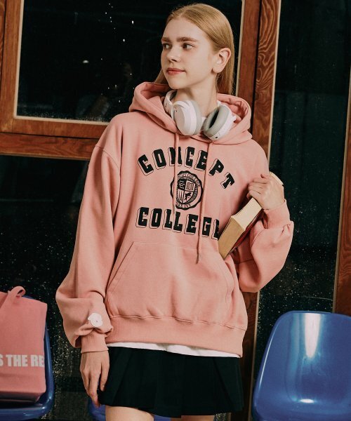 CONCEPTCOLLEGE（コンセプトカレッジ）の「クラシックビッグロゴインディピンクフードパーカー [男女共用]（パーカー・レディース・その他・LARGE）」の5枚目の写真
