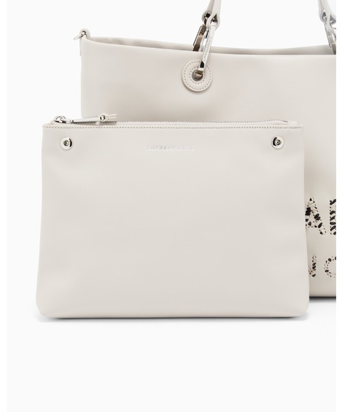EMPORIO ARMANI(エンポリオアルマーニ)の「【エンポリオ アルマーニ】MyEA ミディアムショッパー ナッパレザー ゼブラストライプロゴ(トートバッグ・レディース・ベージュ系その他・FREE)」の6枚目の写真