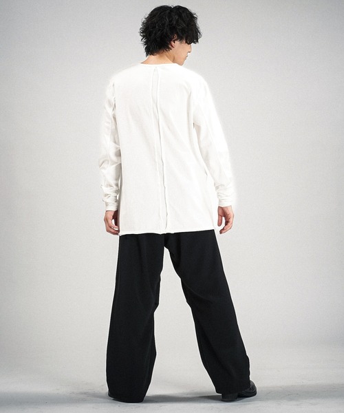 NO ID.(ノーアイディ)の「【NO ID.】Multi Seam Crew Neck Pullover / マルチ シーム クルーネック プルオーバー(Tシャツ/カットソー・メンズ・グレー/ブラック/ホワイト・ONE SIZE)」の9枚目の写真