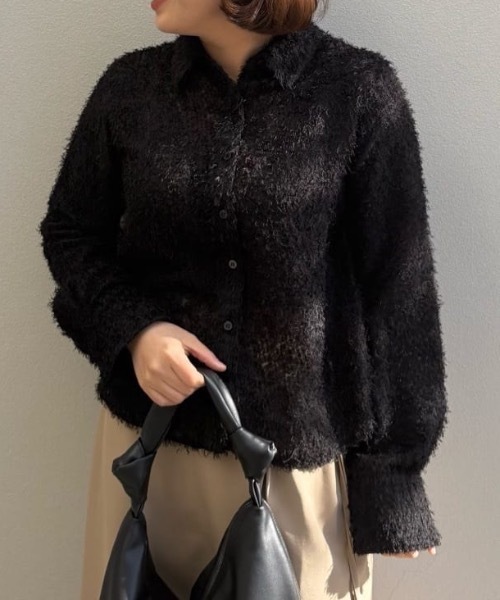 STYLEMIXER(スタイルミキサー)の「フリンジフェザーシャツ(シャツ/ブラウス・レディース・パープル/ホワイト/ブラック・FREE)」の2枚目の写真