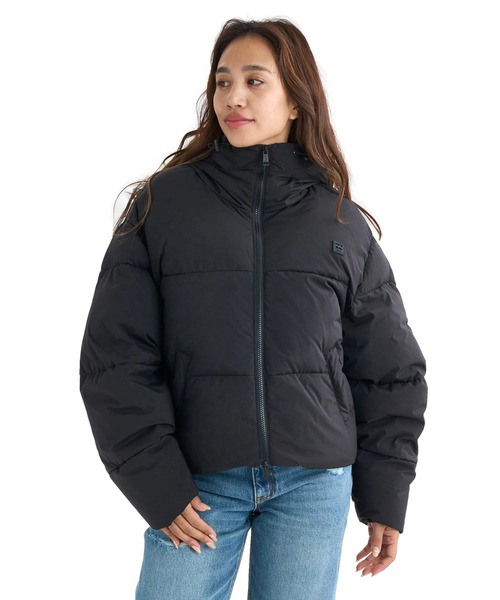 BILLABONG(ビラボン)の「BILLABONG レディース 【A/DIV.】STAND LOGO ADIV DOWN ジャケット 【2025年秋冬モデル】/ビラボン撥水加工ダウンジャケット(ブルゾン・レディース・ブラック/クリーム・MEDIUM/LARGE)」の16枚目の写真
