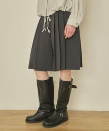 OURO（アウロ）の「PLEATS BERMUDA PANTS  [ CHARCOAL ]（その他パンツ）」