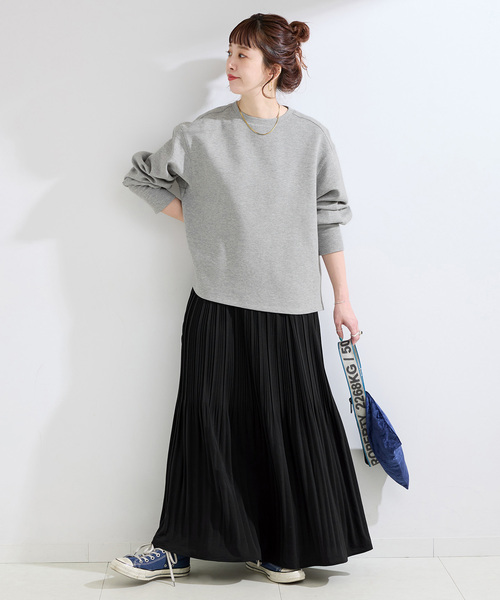 B.C STOCK(ベーセーストック)の「《2点セット》ダンボールプルオーバー/キャミワンピースセット(ワンピース・レディース・ホワイト/チャコールグレー・FREE)」の3枚目の写真