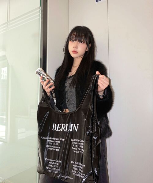 MAUER（マウアー）の「MAUER BERLIN MEMORIAL PLACE REUSABLE BAG (BLACK)（ショルダーバッグ・メンズ・その他・FREE）」の16枚目の写真