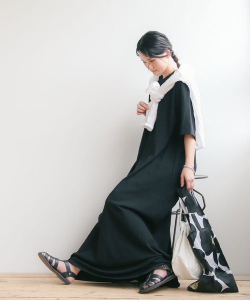 SOLAMONAT(ソラモナ)の「サラリト天竺 五分袖マキシワンピース(ワンピース・レディース・ホワイト/ブラック・S/L/M)」の15枚目の写真