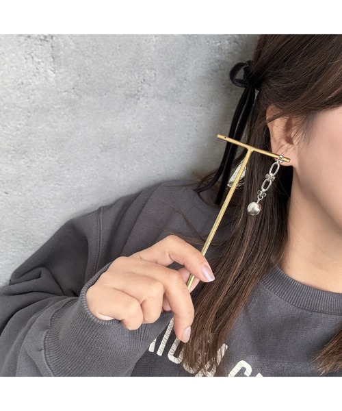 tone(トーン)の「【musk】インパクトチェーンのピアス(MA)(ピアス(両耳用)・レディース・シルバー・FREE)」の4枚目の写真