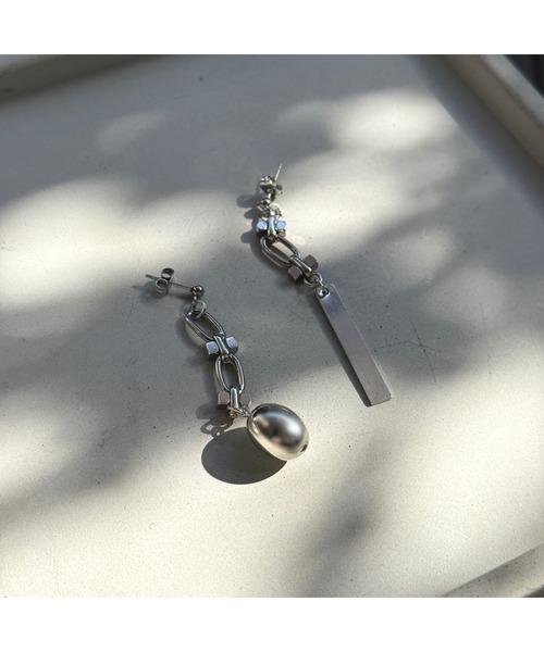 tone(トーン)の「【musk】インパクトチェーンのピアス(MA)(ピアス(両耳用)・レディース・シルバー・FREE)」の5枚目の写真
