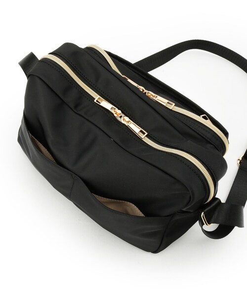 Lee（リー）の「【Lee別注／撥水】7ポケットショルダーバッグ（ショルダーバッグ・レディース・ブラック/ピンク系/グレー/ナチュラル/ブルー系7・00）」の11枚目の写真