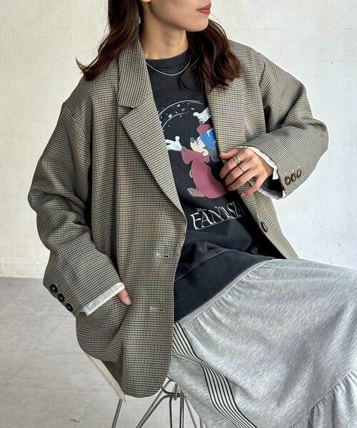 CPCM（シーピーシーエム）の「フェイクレイヤードテーラードジャケット（テーラードジャケット・レディース・ベージュ系その他/ベージュ/ネイビー・FREE）」の2枚目の写真