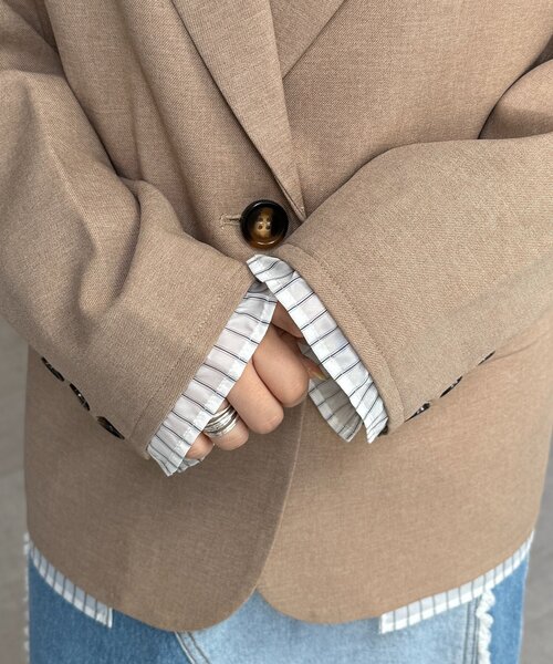 CPCM（シーピーシーエム）の「フェイクレイヤードテーラードジャケット（テーラードジャケット・レディース・ベージュ系その他/ベージュ/ネイビー・FREE）」の9枚目の写真