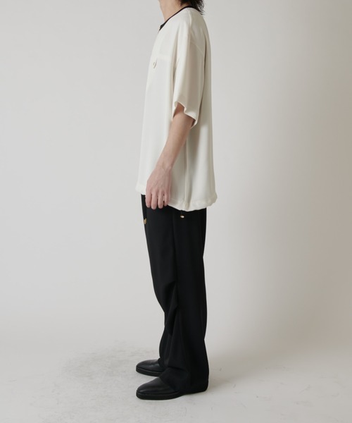 CULLNI(クルニ)の「【CULLNI exclusive for Lui's】ハーフジップバイカラークルーネックTシャツ(Tシャツ/カットソー・メンズ・ブラック/チャコールグレー/オフホワイト・2/1)」の22枚目の写真