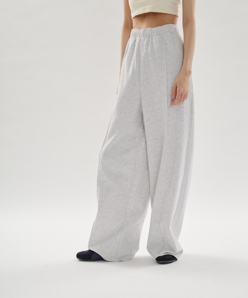 emmi（エミ）の「スウェットワイドパンツ【セットアップ対応】（スウェットパンツ・レディース・ライトグレー/チャコールグレー・0/1）」の10枚目の写真