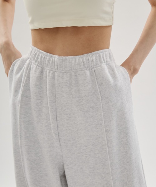 emmi（エミ）の「スウェットワイドパンツ【セットアップ対応】（スウェットパンツ・レディース・ライトグレー/チャコールグレー・0/1）」の11枚目の写真