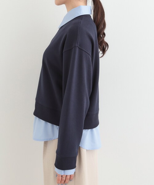 SHOO・LA・RUE(シューラルー)の「【洗濯機可】1枚でサマ見え シャツレイヤード風 スウェット(スウェット・レディース・ネイビー/ライトグレー/オフホワイト/チャコールグレー・01/02/03/04)」の19枚目の写真