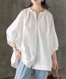 HUG.U（ハグユー）の「「立体感でメリハリ」 タックぽわん袖シャツ（シャツ/ブラウス）」